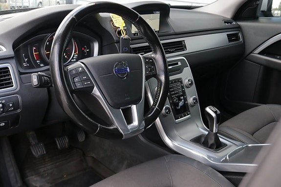 Volvo XC70 8 of 28