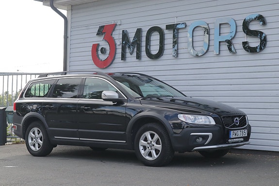 Volvo XC70 27 of 28