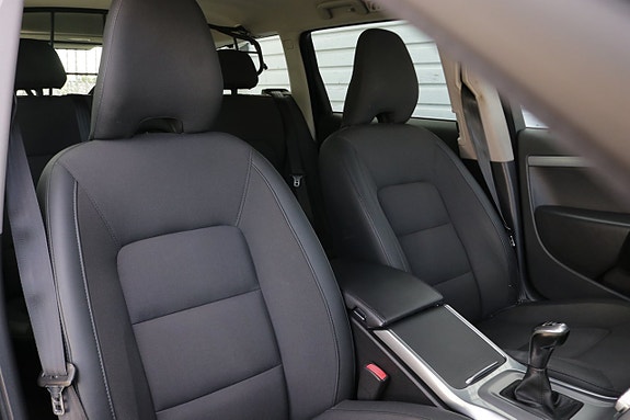 Volvo XC70 24 of 28