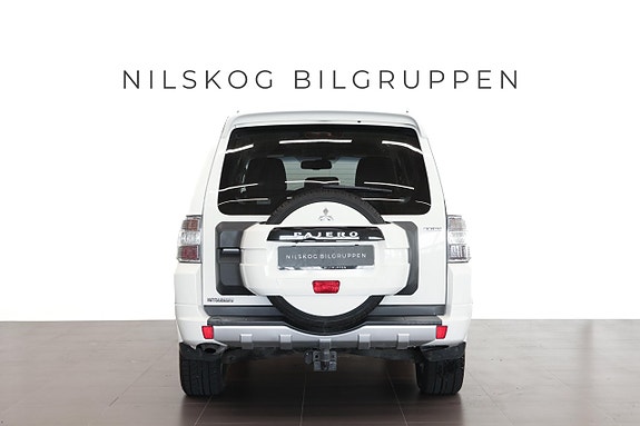Mitsubishi Pajero 5 of 22