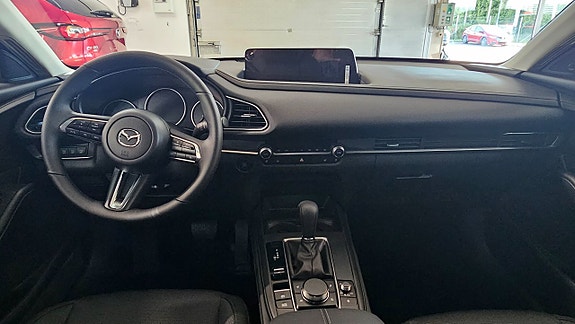 Mazda CX-30 9 of 9
