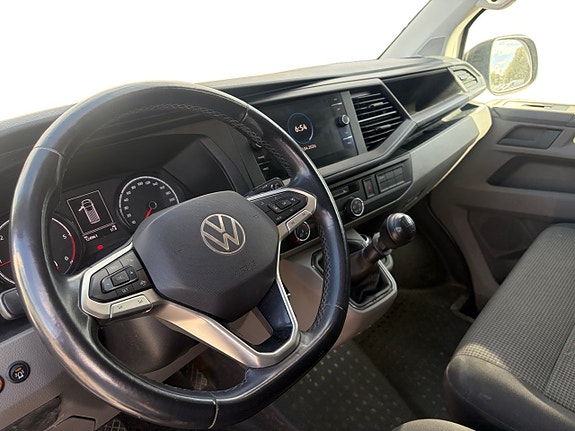 Volkswagen Transporter 12 of 16