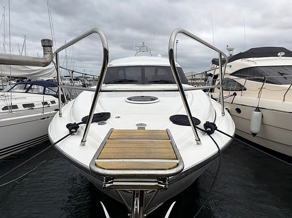 Princess V48 - 2 x Volvo Penta D9-575 l Endast 950 h 16 of 21