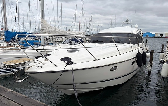 Princess V48 - 2 x Volvo Penta D9-575 l Endast 950 h 15 of 21