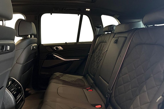 BMW X5 11 of 18
