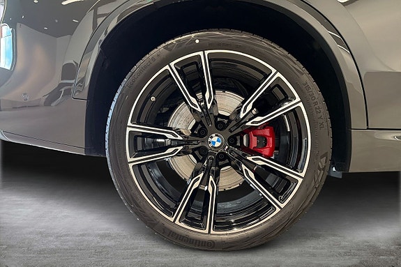 BMW X5 15 of 18