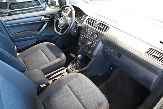 Volkswagen Caddy 9 of 23