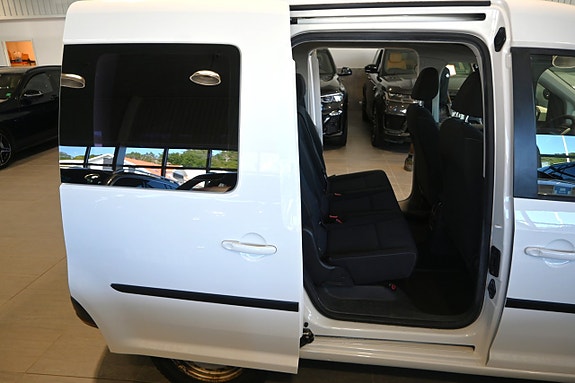 Volkswagen Caddy 12 of 23