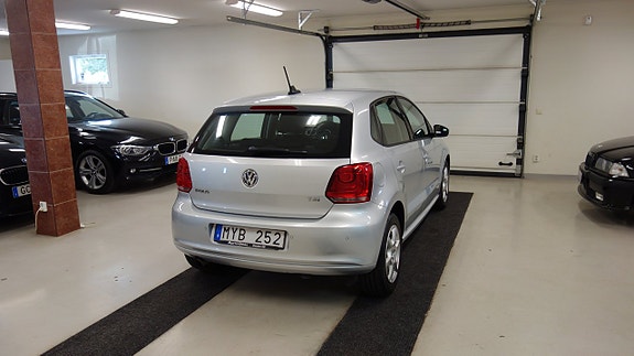 Volkswagen Polo 8 of 13