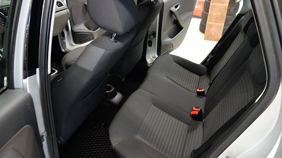 Volkswagen Polo 12 of 13
