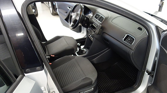 Volkswagen Polo 11 of 13