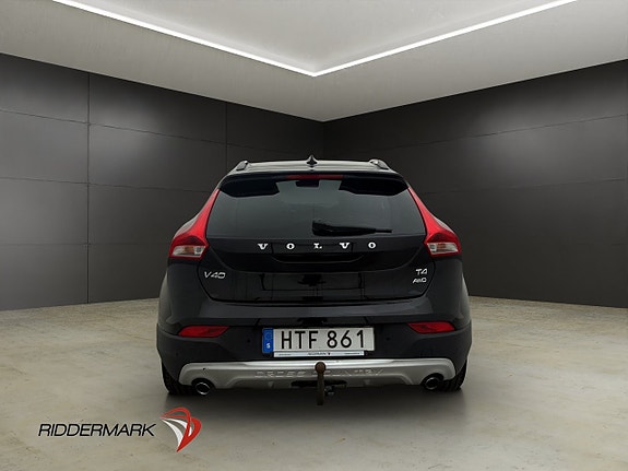 Volvo V40 Cross Country 5 of 27