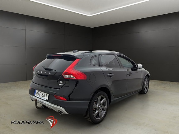 Volvo V40 Cross Country 6 of 27