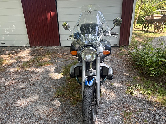 BMW R 1100 R 2 of 6