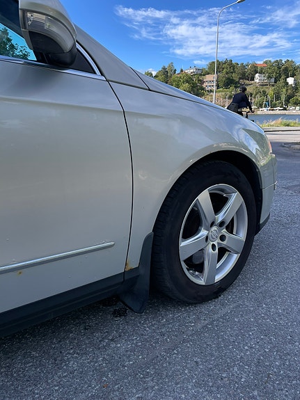 Volkswagen Passat 18 of 19