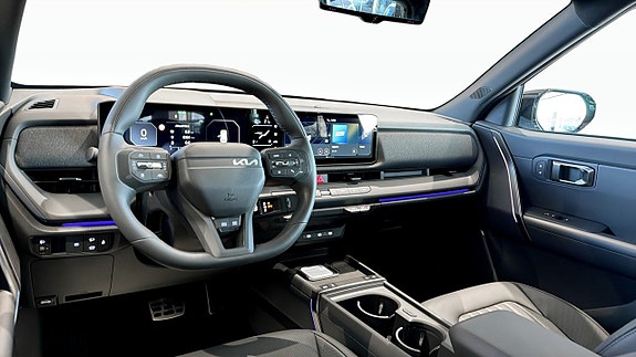 Kia Seltos 8 of 17