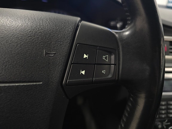 Volvo V70 10 of 23