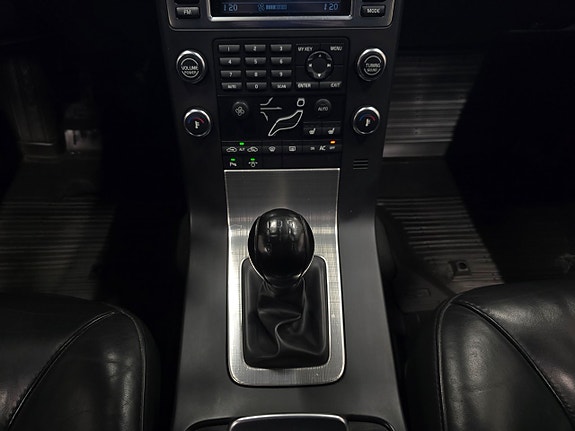 Volvo V70 20 of 23