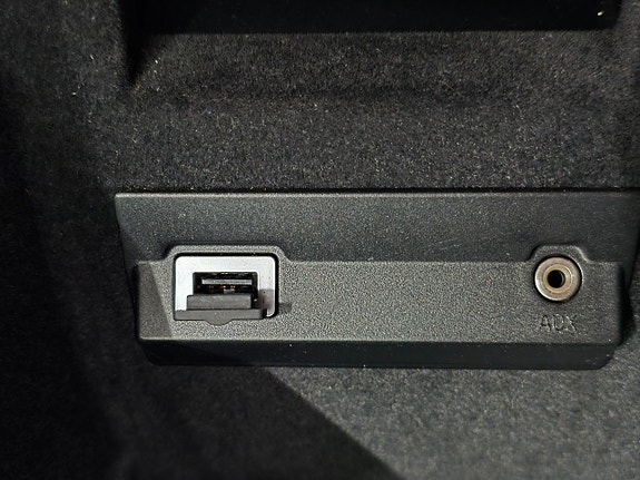 Volvo V70 19 of 23