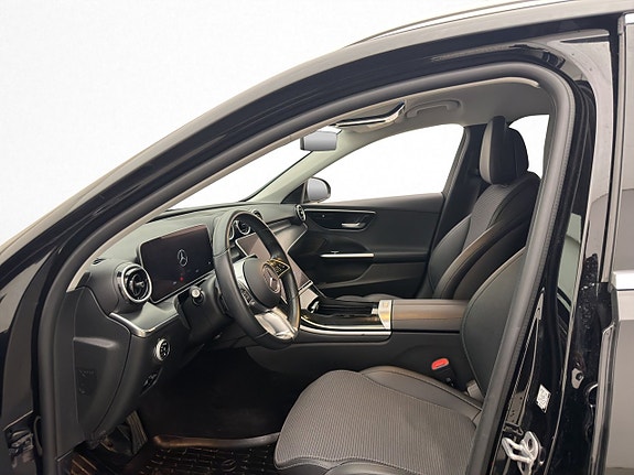 Mercedes-Benz C300 14 of 30