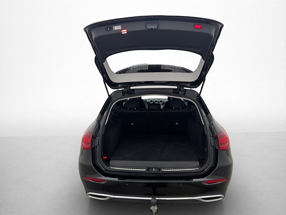 Mercedes-Benz C300 9 of 30