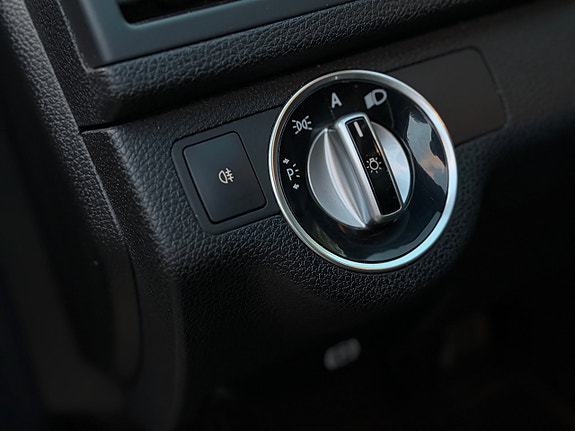 Mercedes-Benz C220 12 of 22
