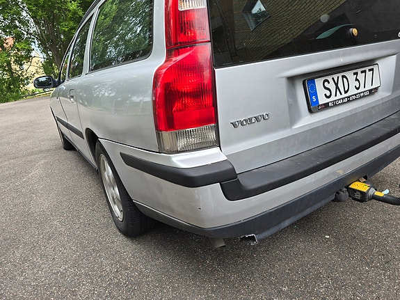 Volvo V70 5 of 9