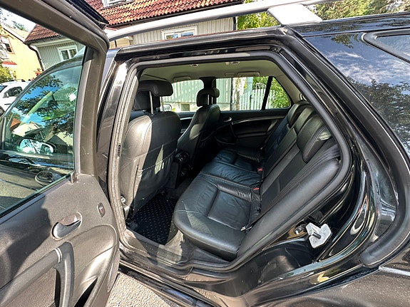 Saab 9-5 10 of 11