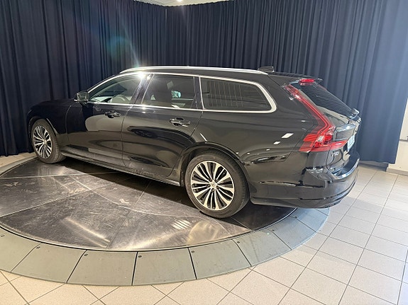 Volvo V90 4 of 14