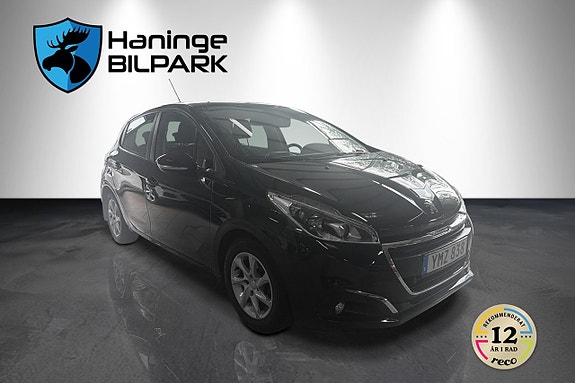 Peugeot 208 5 of 19