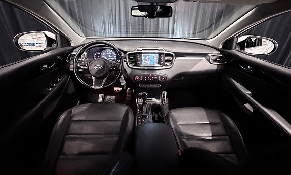 Kia Sorento 20 of 29