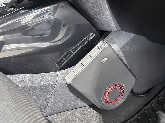Kia Sorento 12 of 29