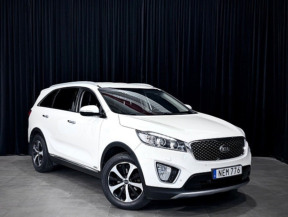 Kia Sorento 3 of 29