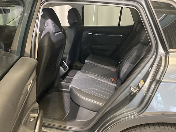 Skoda Elroq 11 of 16