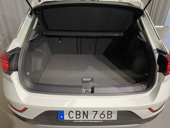 Volkswagen T-Roc 7 of 20