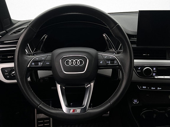 Audi A4 15 of 30