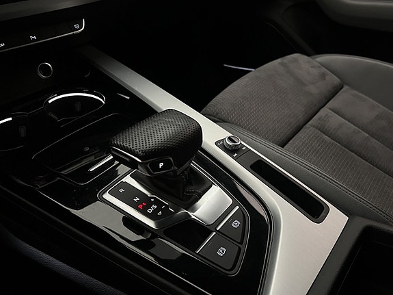 Audi A4 25 of 30