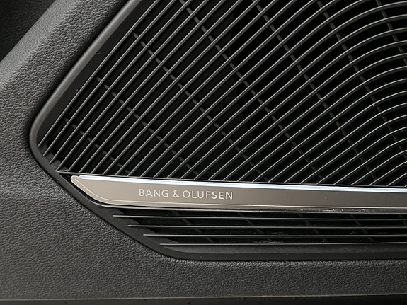 Audi A4 13 of 30