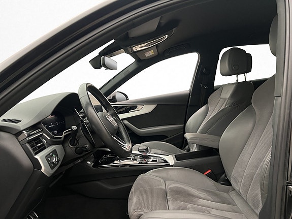 Audi A4 12 of 30