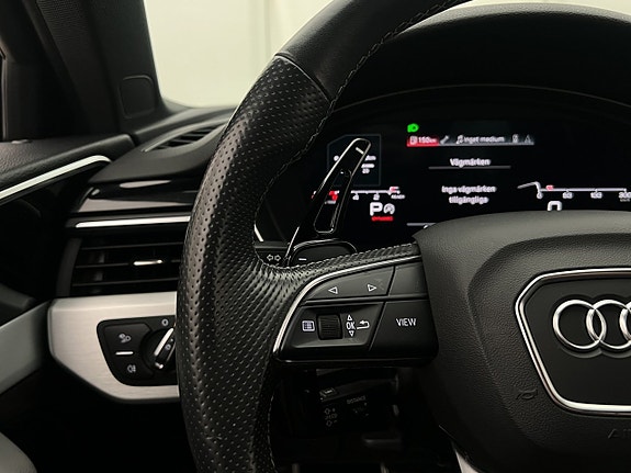 Audi A4 17 of 30