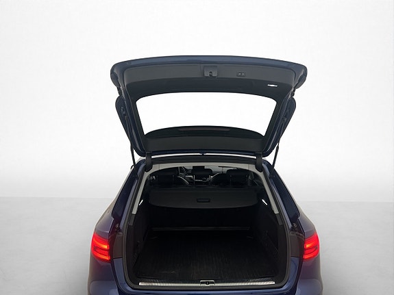 Audi A4 8 of 28
