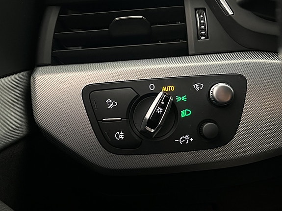 Audi A4 27 of 28
