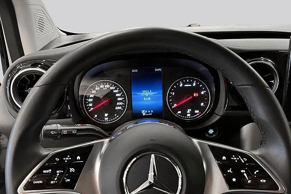 Mercedes-Benz T180 d 10 of 14