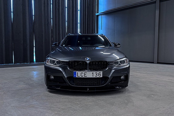 BMW 328i 11 of 21