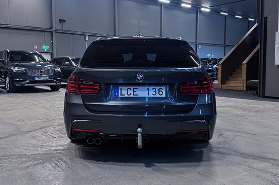 BMW 328i 6 of 21