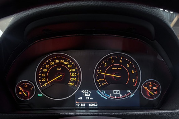 BMW 328i 17 of 21