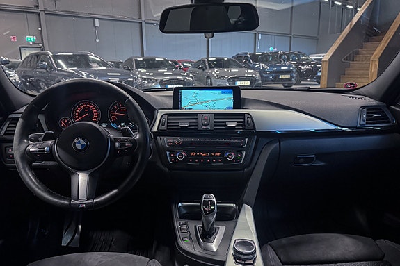 BMW 328i 16 of 21