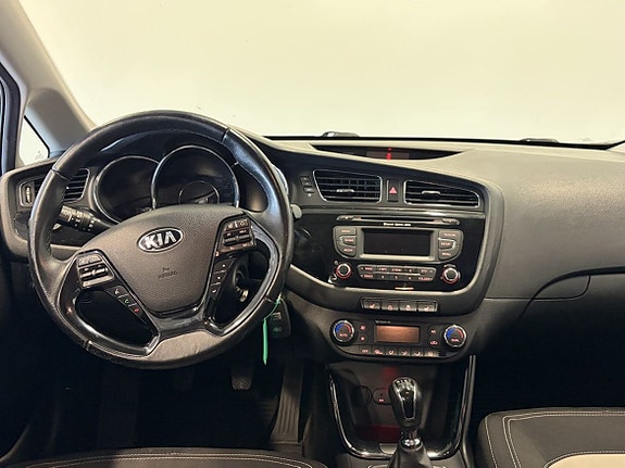 Kia Ceed 10 of 16