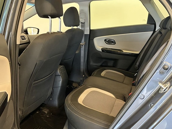 Kia Ceed 9 of 16