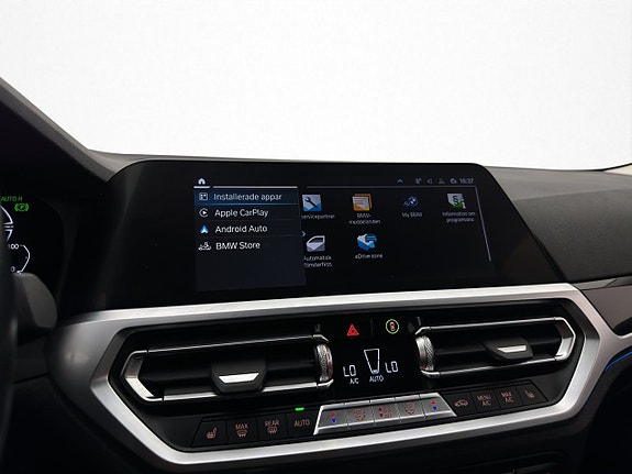 BMW 330e 19 of 25